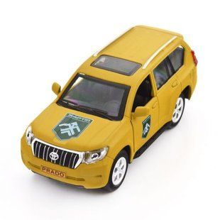 Машинка металлическая "Шеврони Героев &ndash; TOYOTA PRADO &ndash; Хартия"