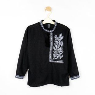 Вышиванка для мальчика с длинным рукавом.
