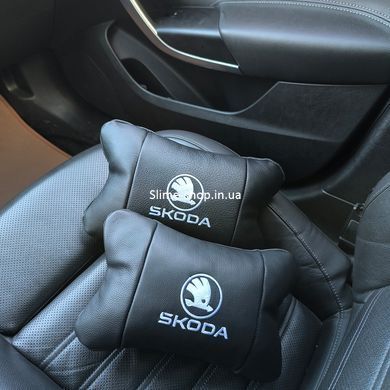 Автомобільні подушки 2 шт на підголівник Skoda / Шкідливість, з натуральної шкіри, стильний аксесуар для GQ-691 вашого авто