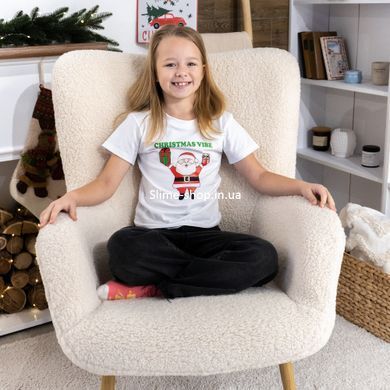 Детская футболка новогодняя с принтом Santa.